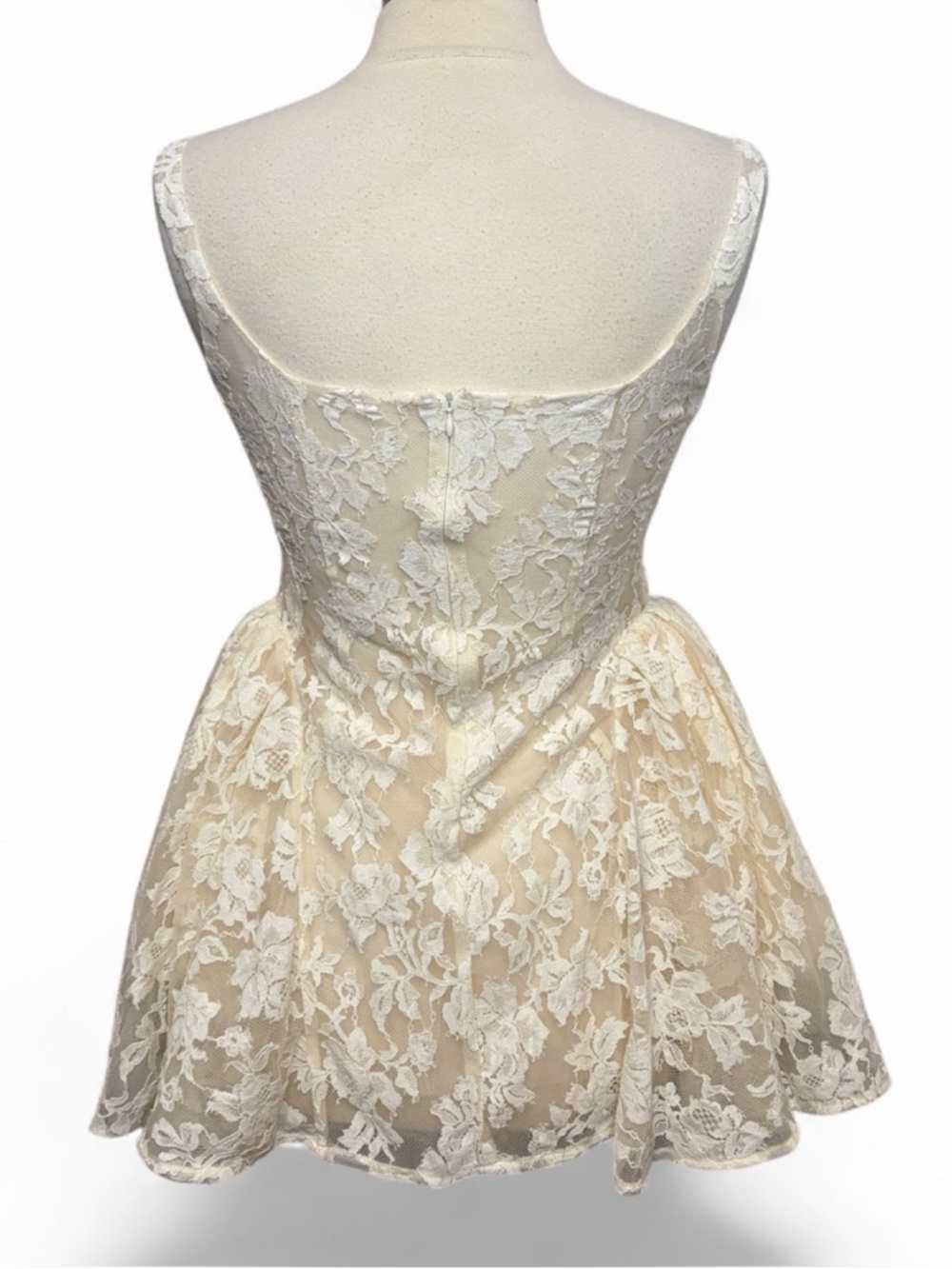 NWT MISS ROSIER Boutique Euphemia Cream White Floral Lace Mini Dress - Picture 9 of 14